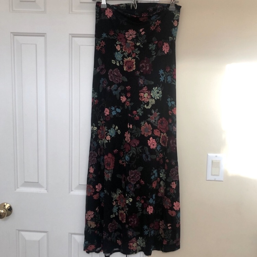NWT American Rag Maxi Skirt